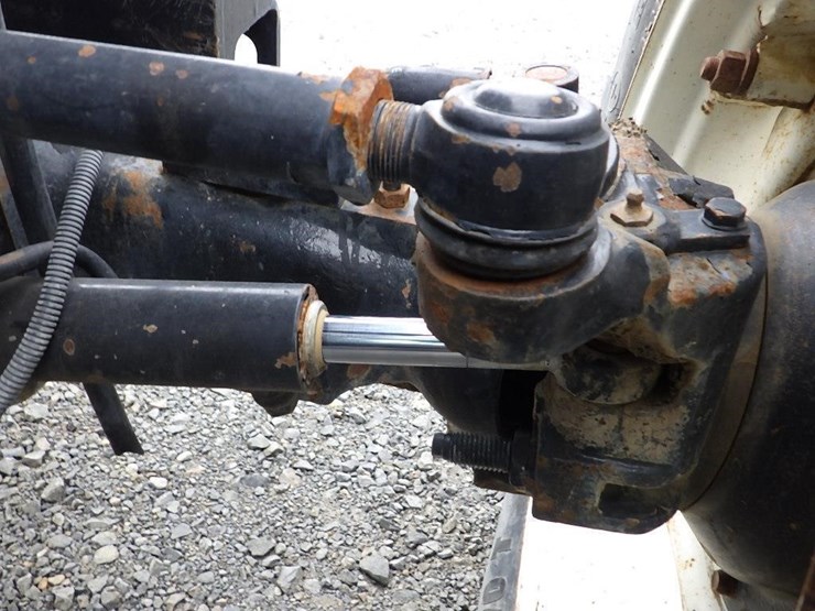 new-holland-t4060f-image-46