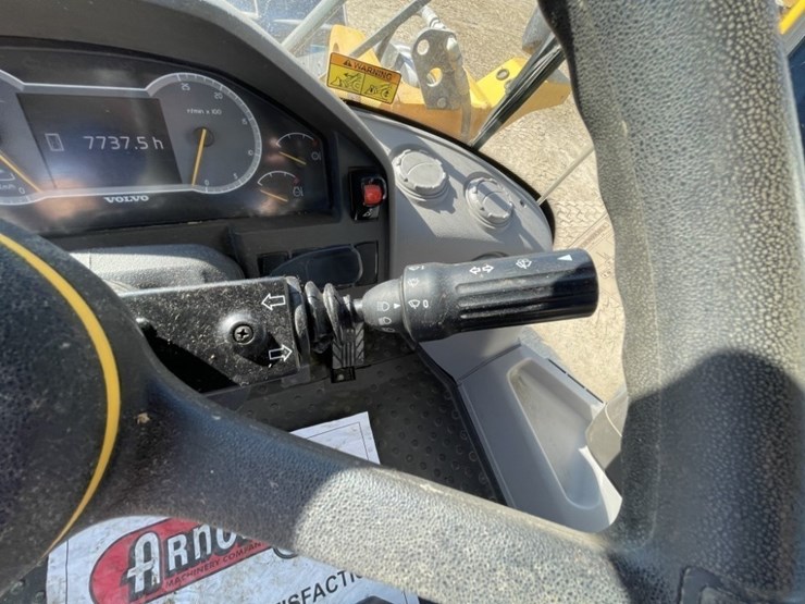 2023-volvo-l70h-image-41