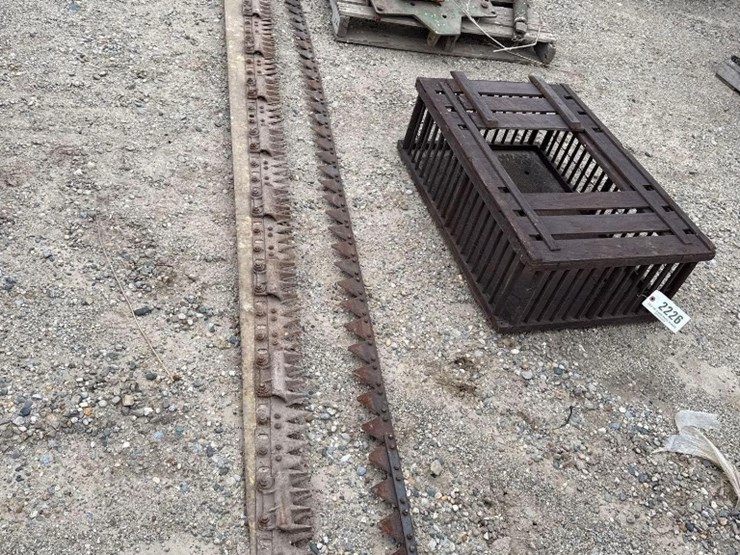 2227---john-deere-sickle-bar-mower---9'---from-the-larry-polk-estate-image-1