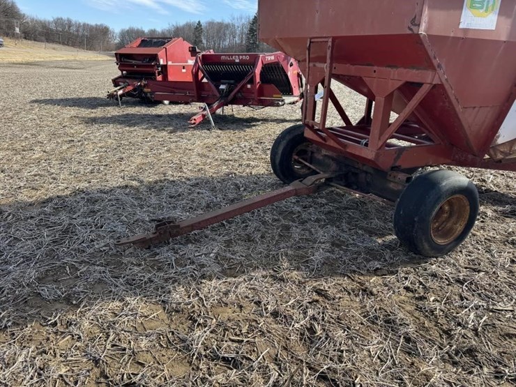 bii-335-delux-gravity-box-&-geat---off-site-image-2