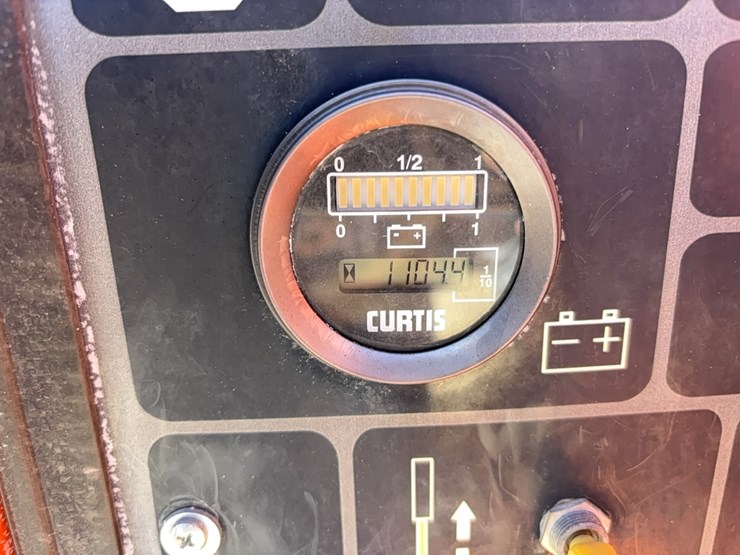 jlg-e400ajp-image-14