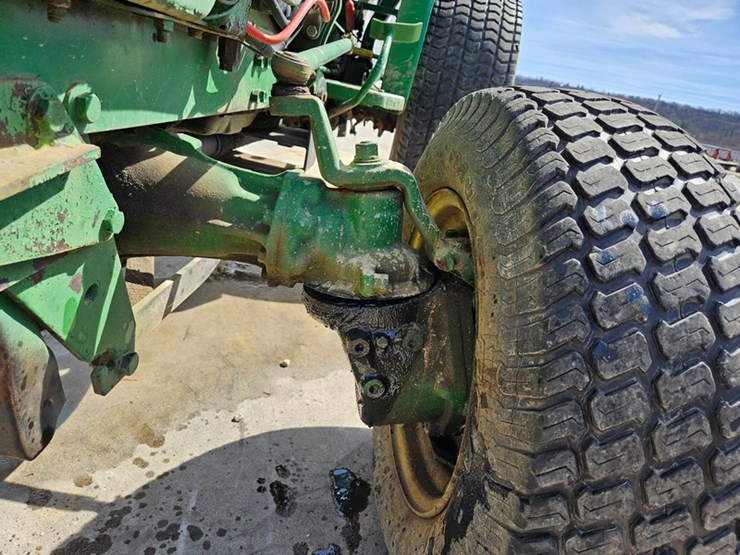 john-deere-750-image-32