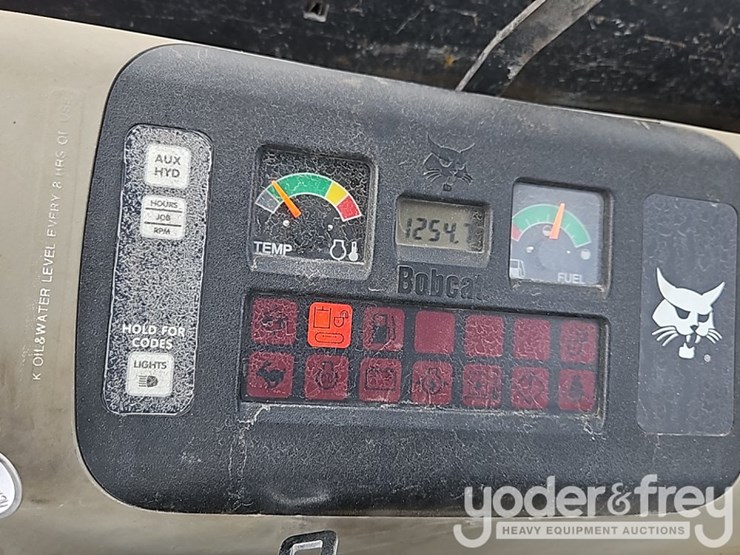 2005-bobcat-341-image-36