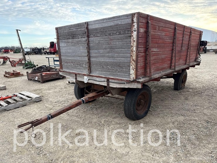 2212---wagon---12'-x-7'-(tax)---from-the-larry-polk-estate-image-1