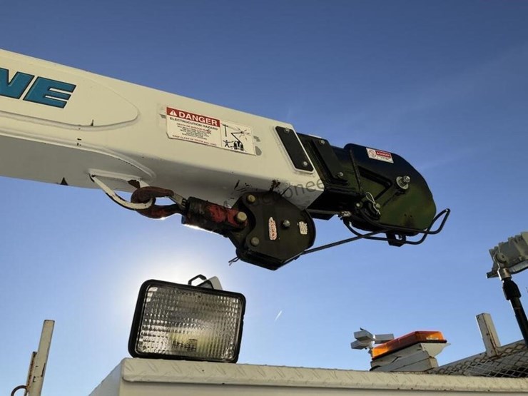 2008-ford-f650-image-12