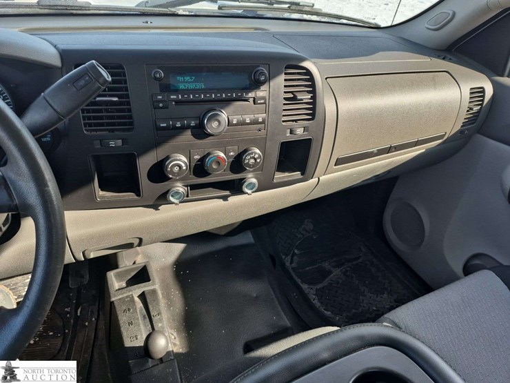 2008-chevrolet-silverado-1500-image-16