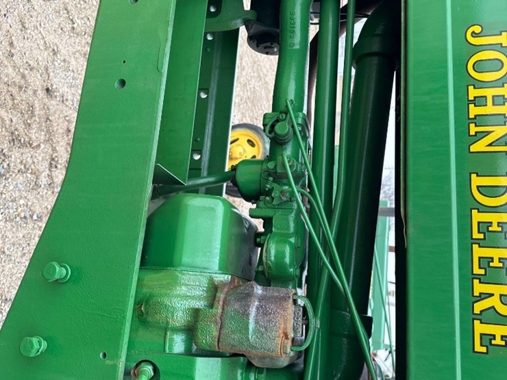 john-deere-50-image-11