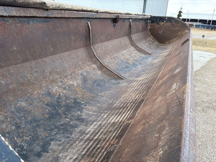 2015-smithco-side-dump-image-57