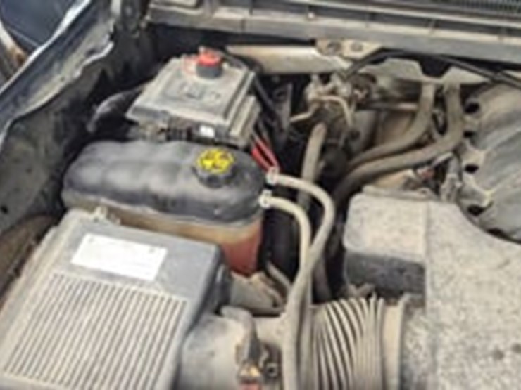 2017-chevrolet-silverado-1500-image-8