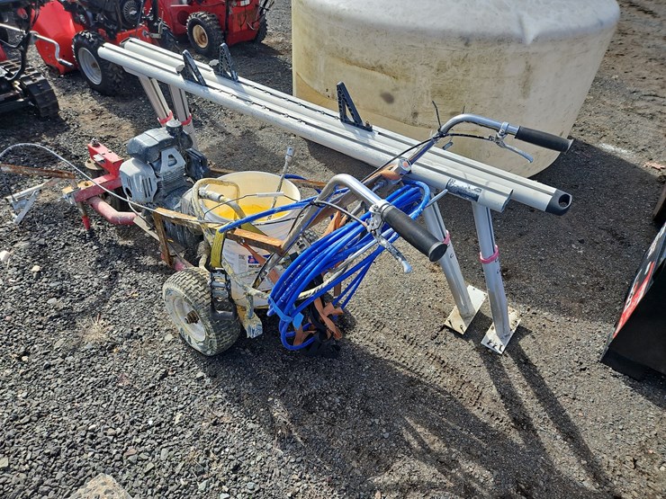 line-striper-image-4