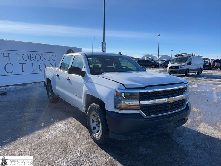 2018-chevrolet-silverado-1500-image-4