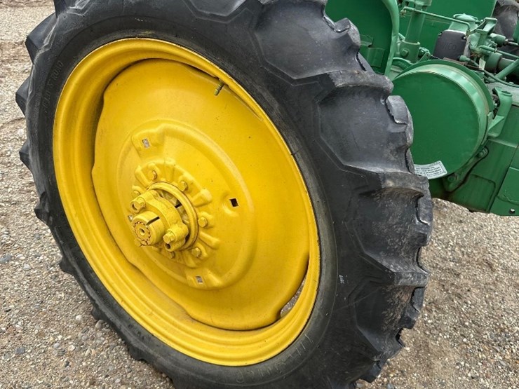 john-deere-h-image-6