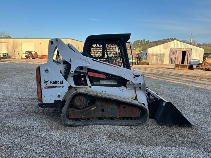 2015-bobcat-t590-image-5