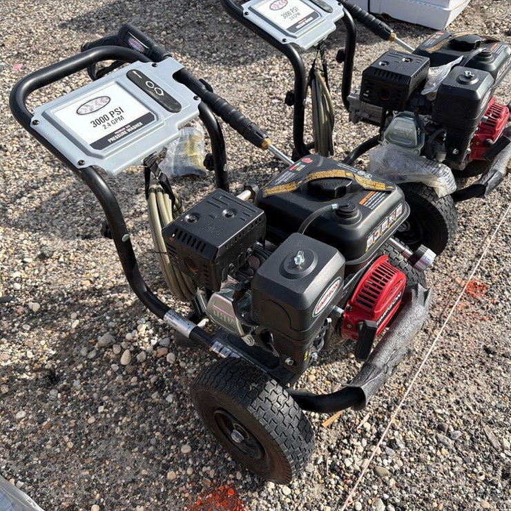 NEW SIMPSON 208CC MEGASHOT 3000PSI PRESSURE WASHER