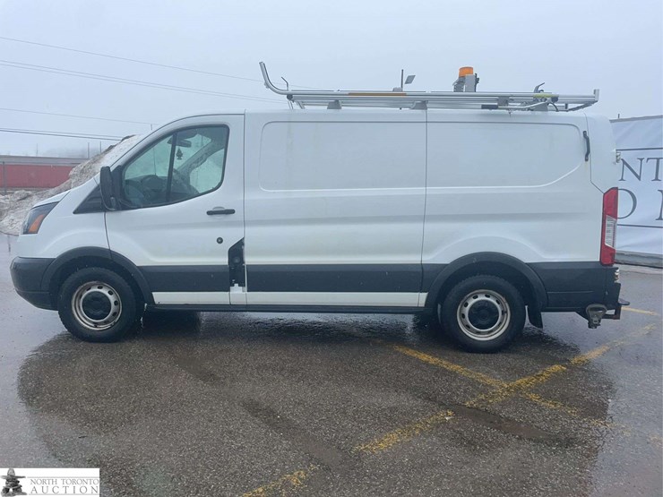 2018-ford-transit-image-8