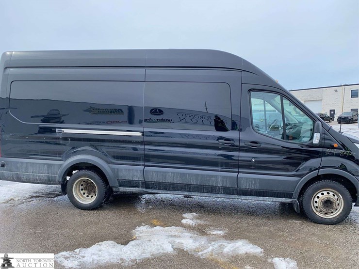 2017-ford-transit-image-4