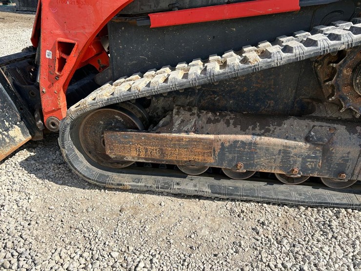 2016-kubota-svl75-2-image-17