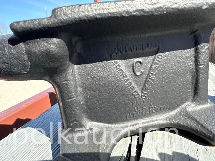 1733---11.5"-x-3"-anvil---from-the-harlan-beer-estate-image-3