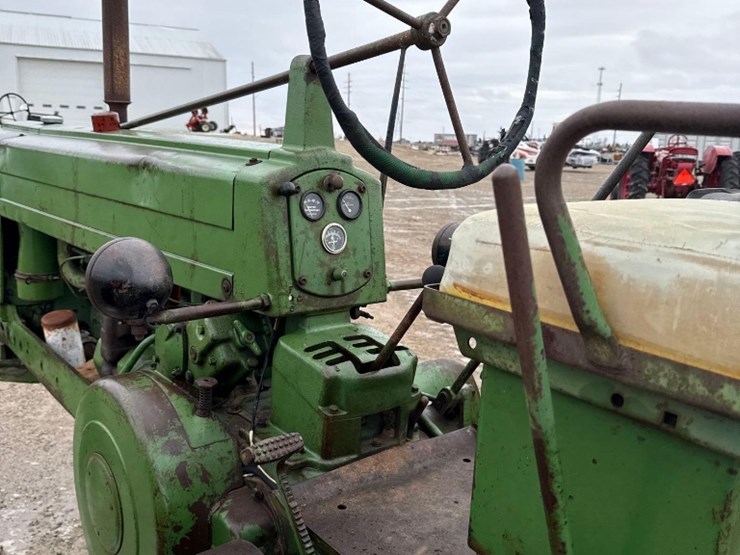 john-deere-50-image-6