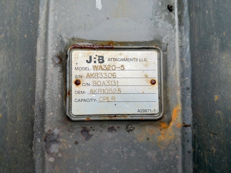 jrb-hydraulic-coupler-image-5