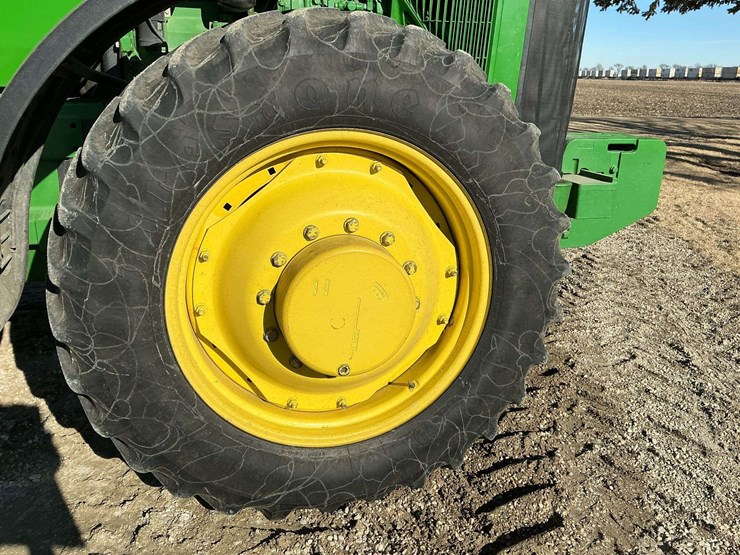 1997-john-deere-8300-image-24