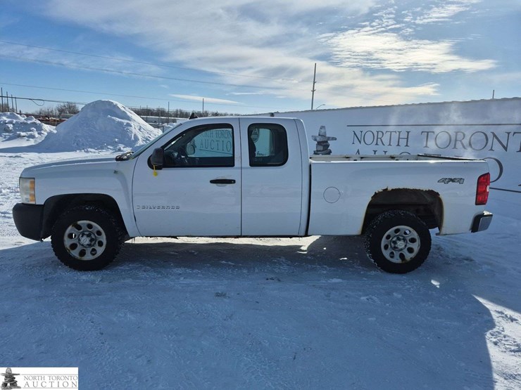2008-chevrolet-silverado-1500-image-2