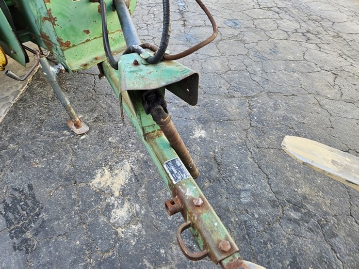 john-deere-327-image-10