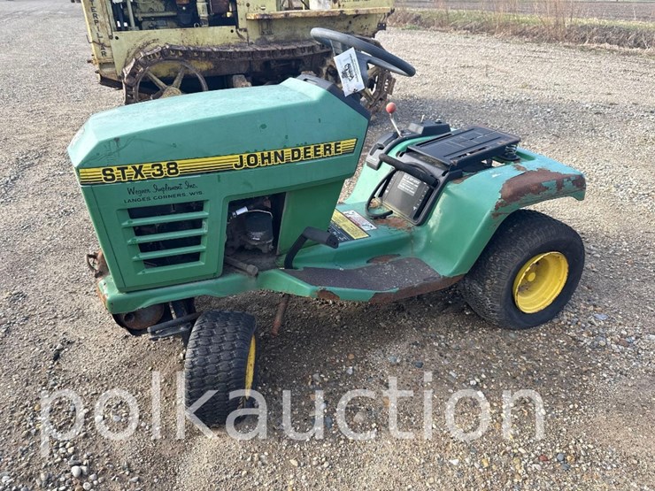 john-deere-l-image-1