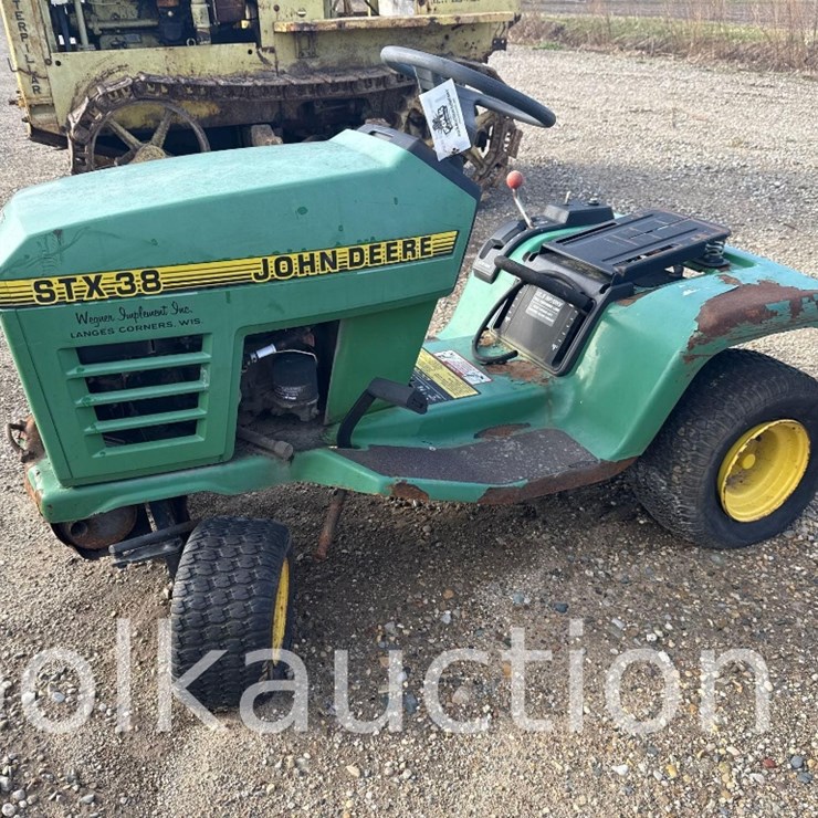 JOHN DEERE L