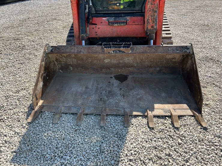 2016-kubota-svl75-2-image-9