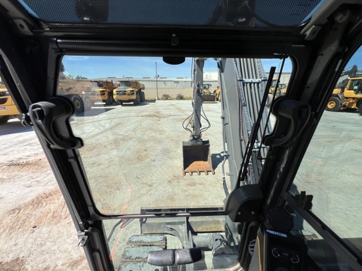 2024-volvo-ecr88d-image-46