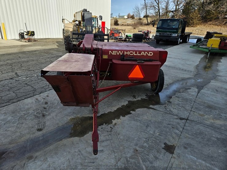 new-holland-268-image-4