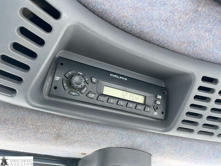 2013-new-holland-tv6070-image-17