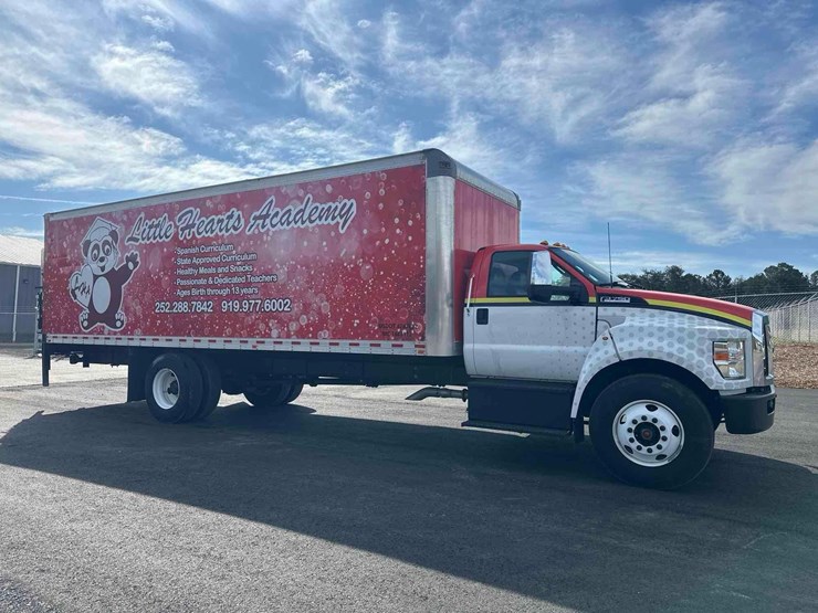 2022-morgan-26-ft-image-5