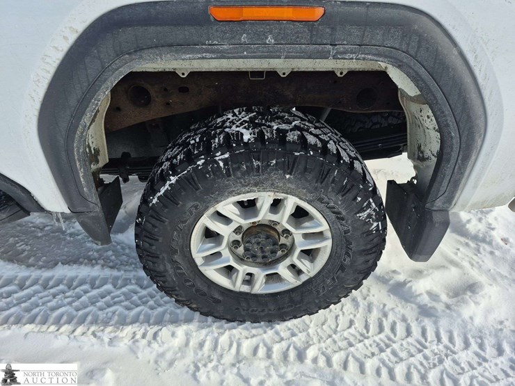 2020-gmc-sierra-2500hd-image-22