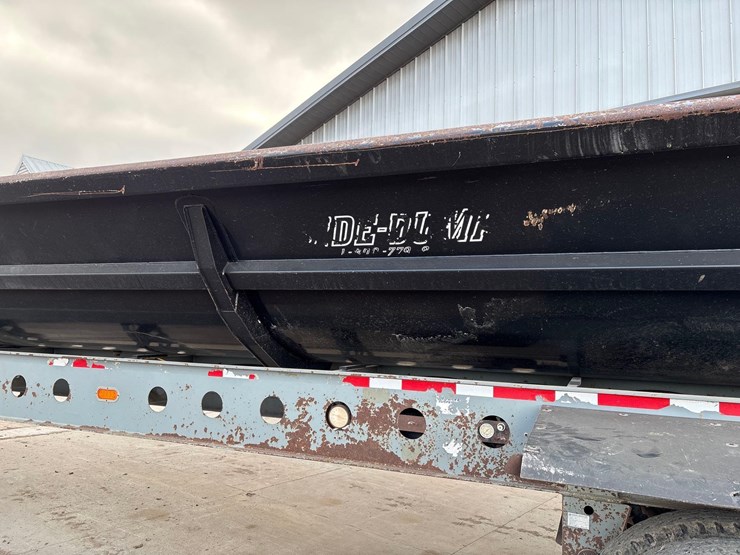 2015-smithco-side-dump-image-46