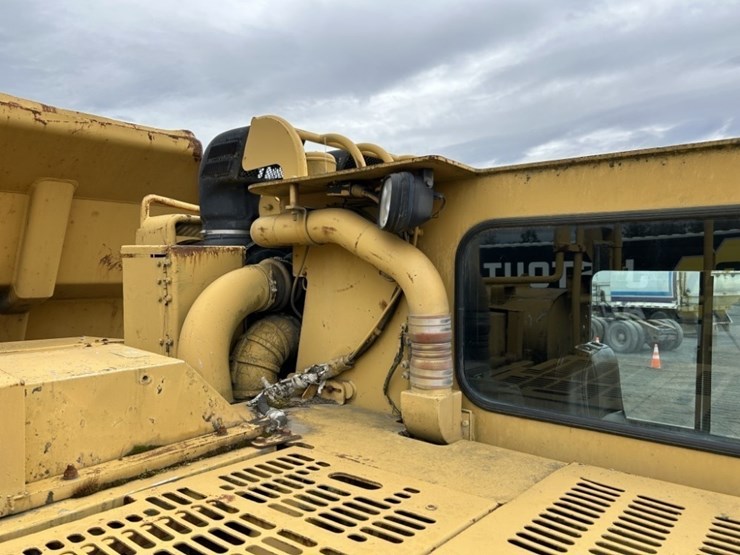 2009-caterpillar-ad55b-image-43