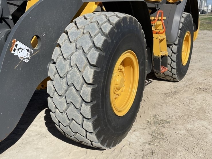 2023-volvo-l70h-image-9