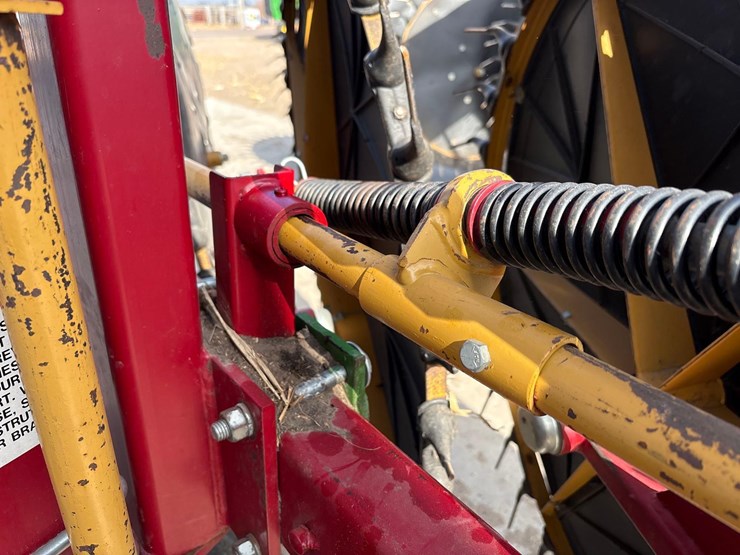 darf-1017-fd-wheel-rake--1-owner-image-40