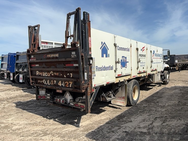 2016-international-durastar-4300-image-5