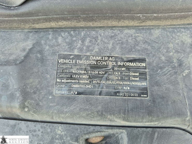 2013-mercedes-benz-sprinter-2500-image-13