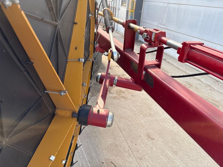 darf-1017-fd-wheel-rake--1-owner-image-17