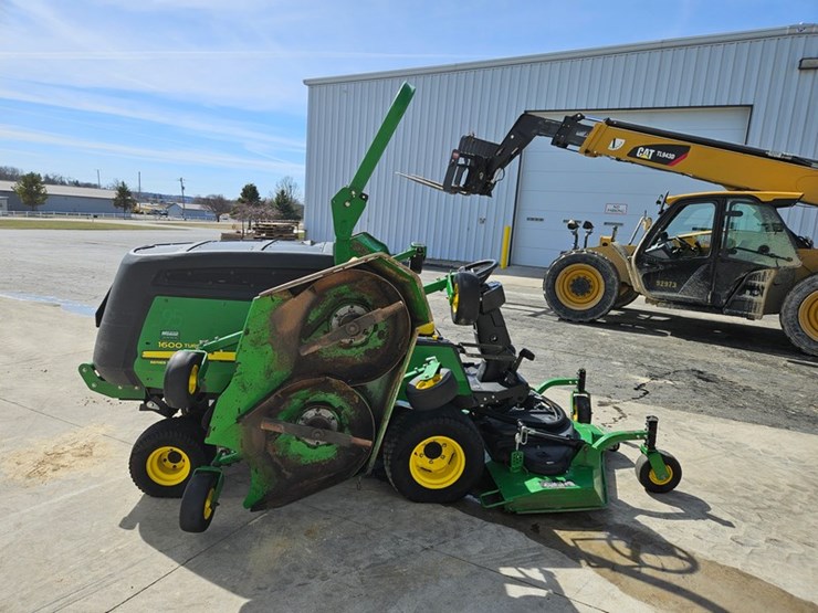 john-deere-1600-turbo-image-6