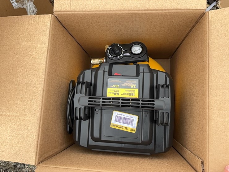 new-dewalt-pancake-air-compressor-new-support-equipment-image-1