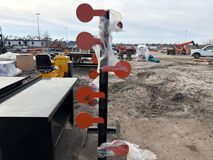 new-3/8in.-ar500-dueling-tree-shooting-target-new-support-equipment-image-2