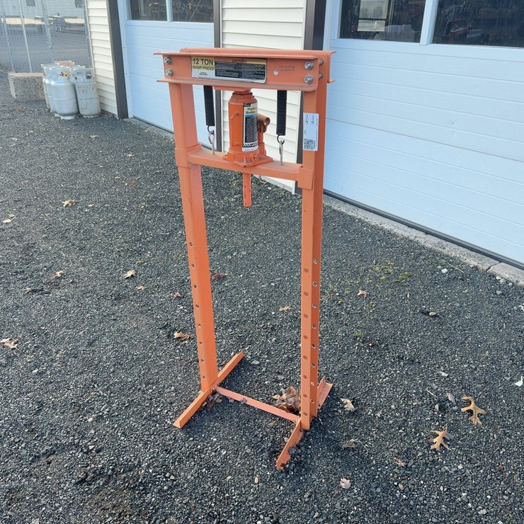 CENTRAL HYDRAULICS 12 TON SHOP PRESS