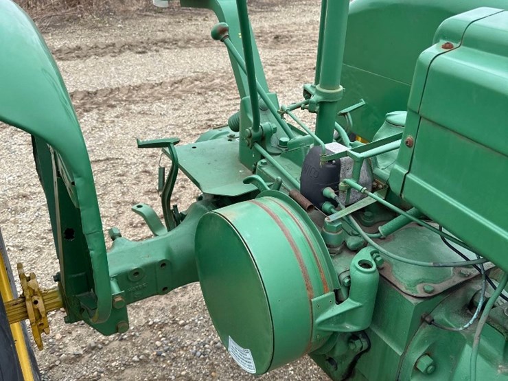 john-deere-h-image-5