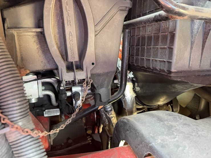 2017-international-durastar-4300-image-23