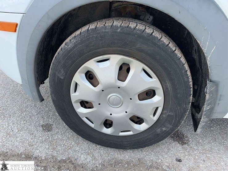 2012-ford-transit-connect-image-23