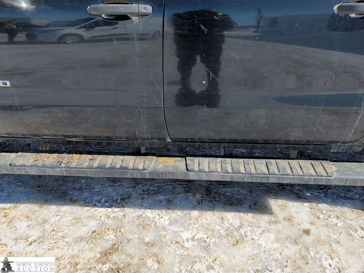 2016-chevrolet-silverado-2500hd-image-30